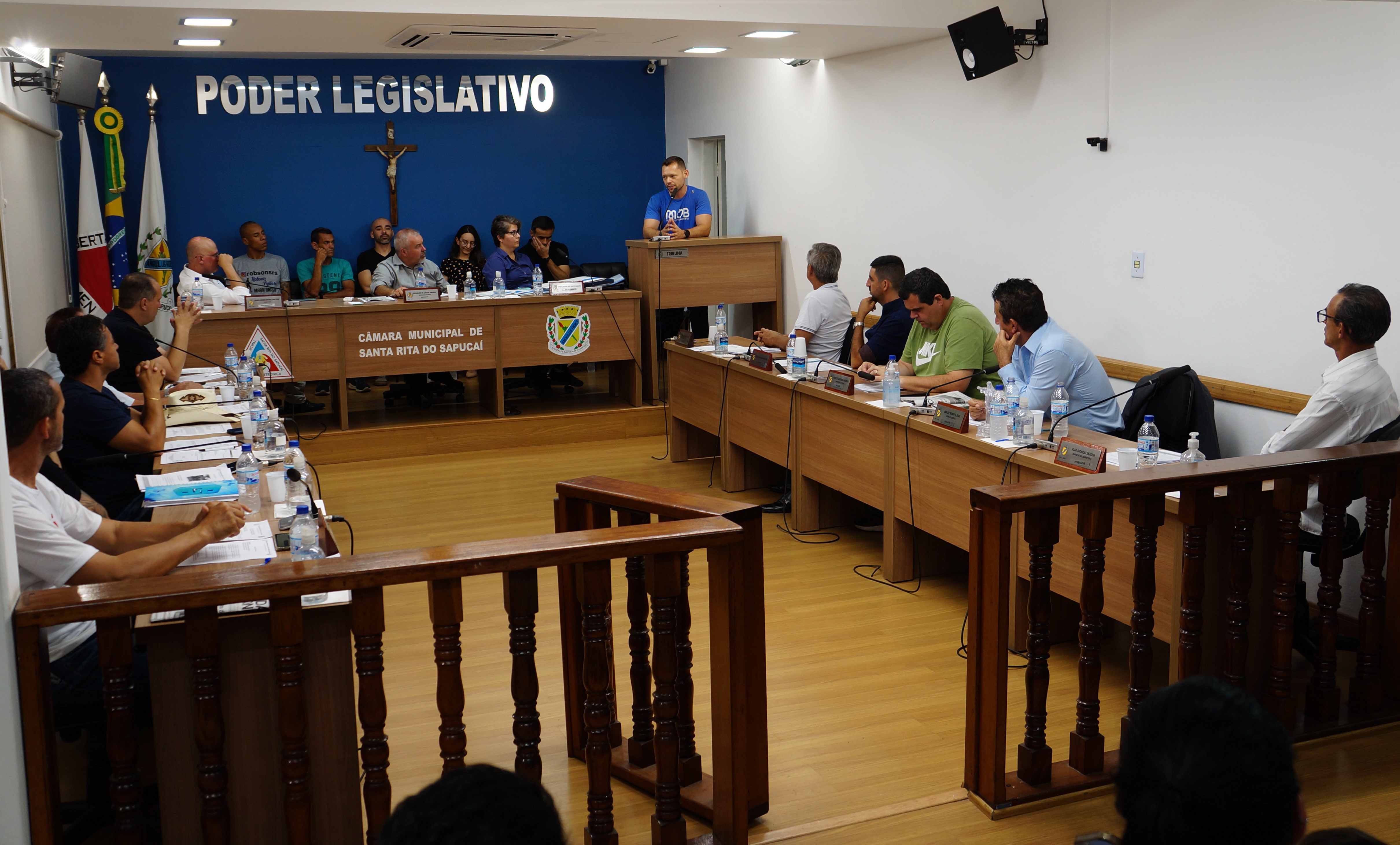 Câmara aprova PL dos rodeios, homenageia Alice Baracat e Mob Run